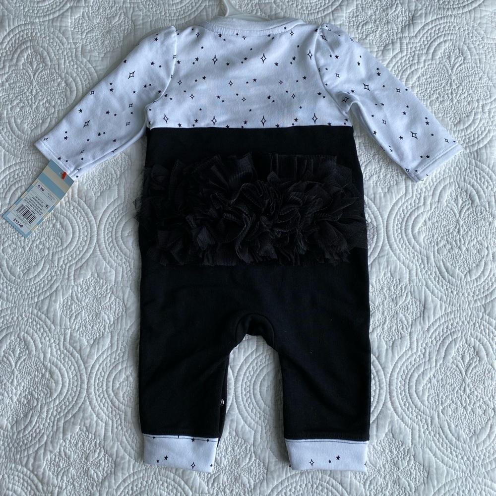 Black Cat costume 0-3month NWOT  Cat and Jack - Picture 2 of 3